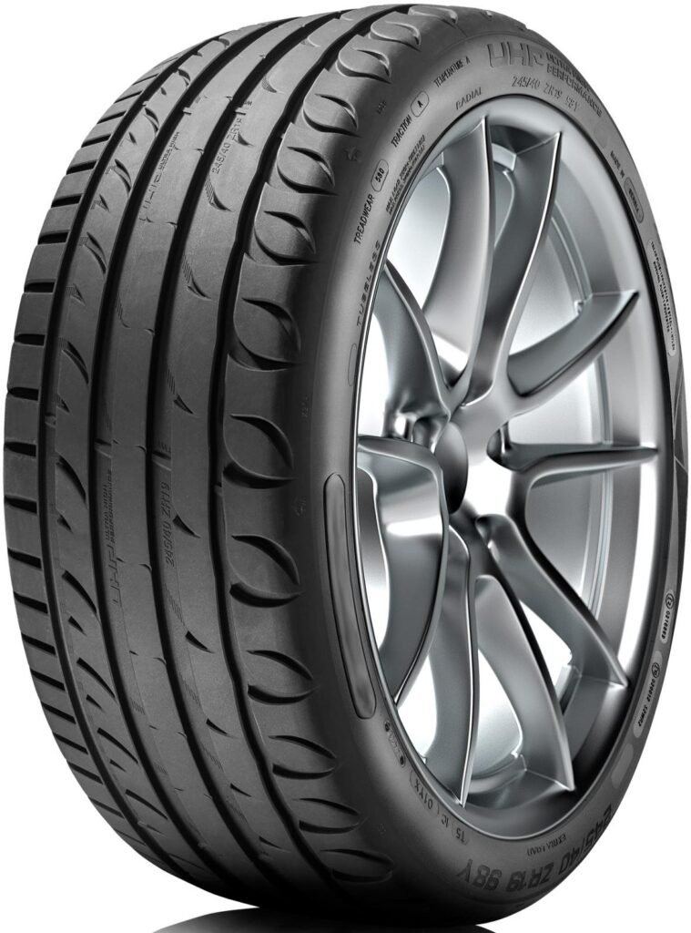 215/55 R 18 99V ULTRA_HIGH_PERFORMANCE TL XL RIKEN